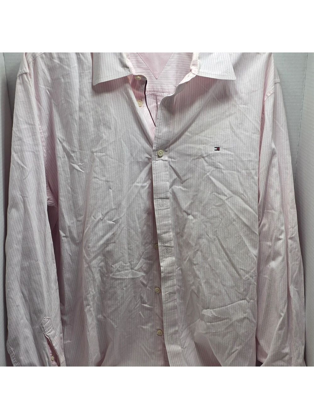 Tommy Hilfiger Men's Pink Striped Shirt